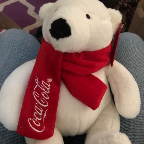 Coca-cola bear with hidden jar - Picture 1 of 3